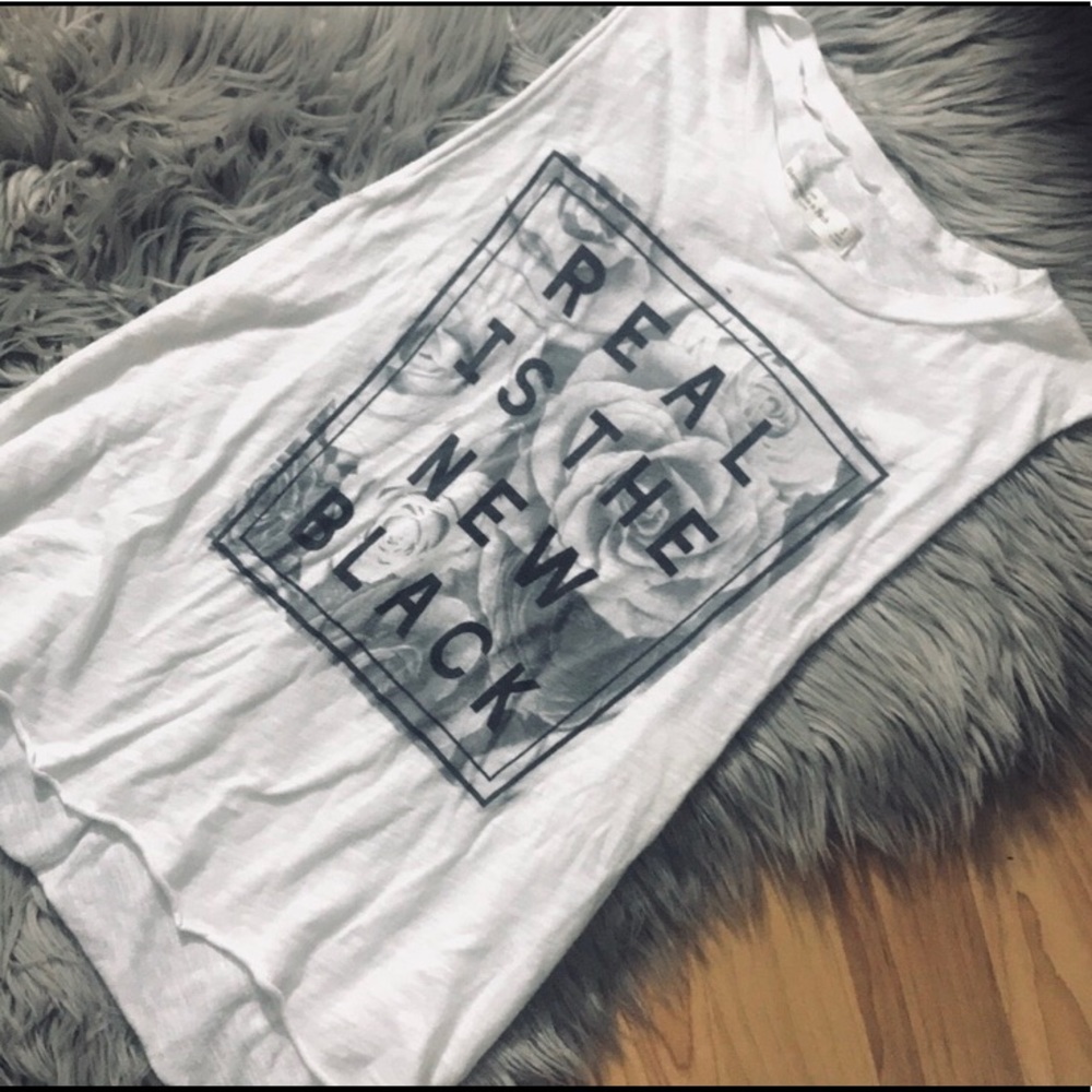 💢SOLD💢 Real is the new black tee